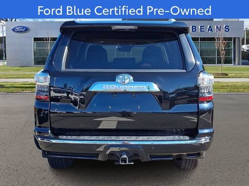 Used 2022 Toyota 4Runner Limited AWD/4WD image 6