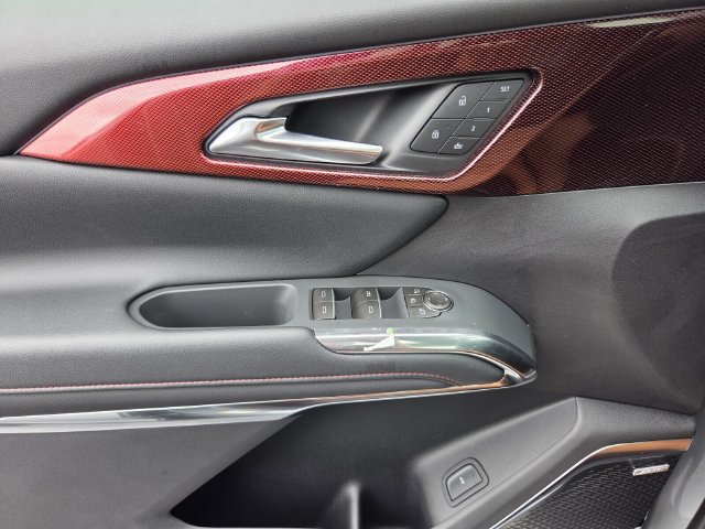 New 2026 Chevrolet Traverse RS w/ LPO, Floor Liner Package FWD image 14