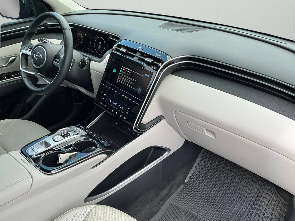 Used 2022 Hyundai Tucson Limited FWD image 18