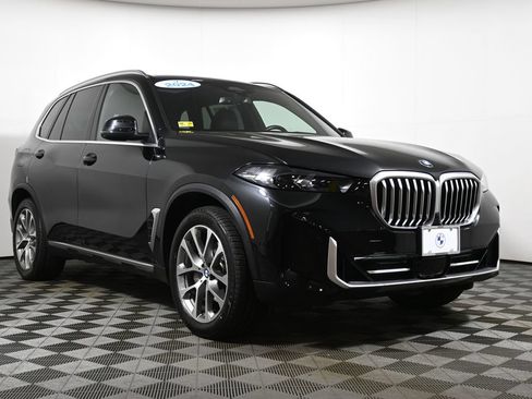 Certified 2024 BMW X5 xDrive40i w/ Parking Assistance Package AWD/4WD image 9