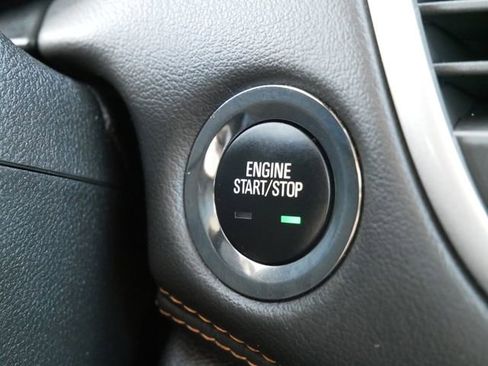 Used 2020 Chevrolet Trax LT w/ Driver Confidence Package image 22