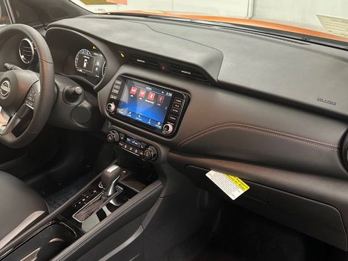 Used 2024 Nissan Kicks SR w/ SR Premium Package FWD image 22