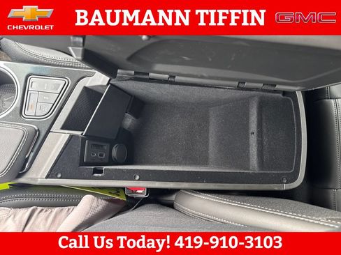 Used 2025 Cadillac CT4 Luxury w/ Sun And Sound Package AWD/4WD image 16