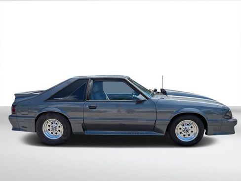 Used 1989 Ford Mustang GT image 2