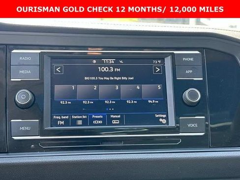 Used 2024 Volkswagen Jetta SE w/ Panoramic Sunroof Package FWD image 22