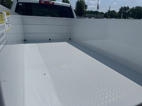 New 2024 RAM 2500 Tradesman w/ Chrome Appearance Group image 12