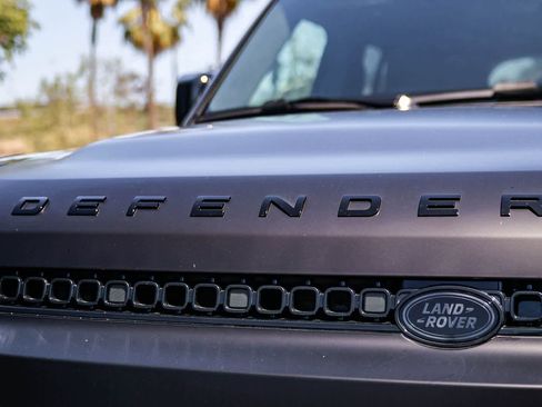 New 2026 Land Rover Defender 110 OCTA AWD/4WD image 11