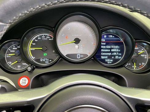 Used 2016 Porsche Cayenne S image 46