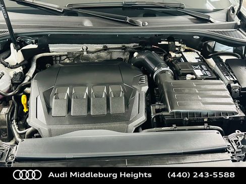 Certified 2024 Audi Q3 2.0T Premium Plus image 33