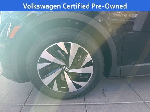 Certified 2023 Volkswagen ID.4 Pro image 10