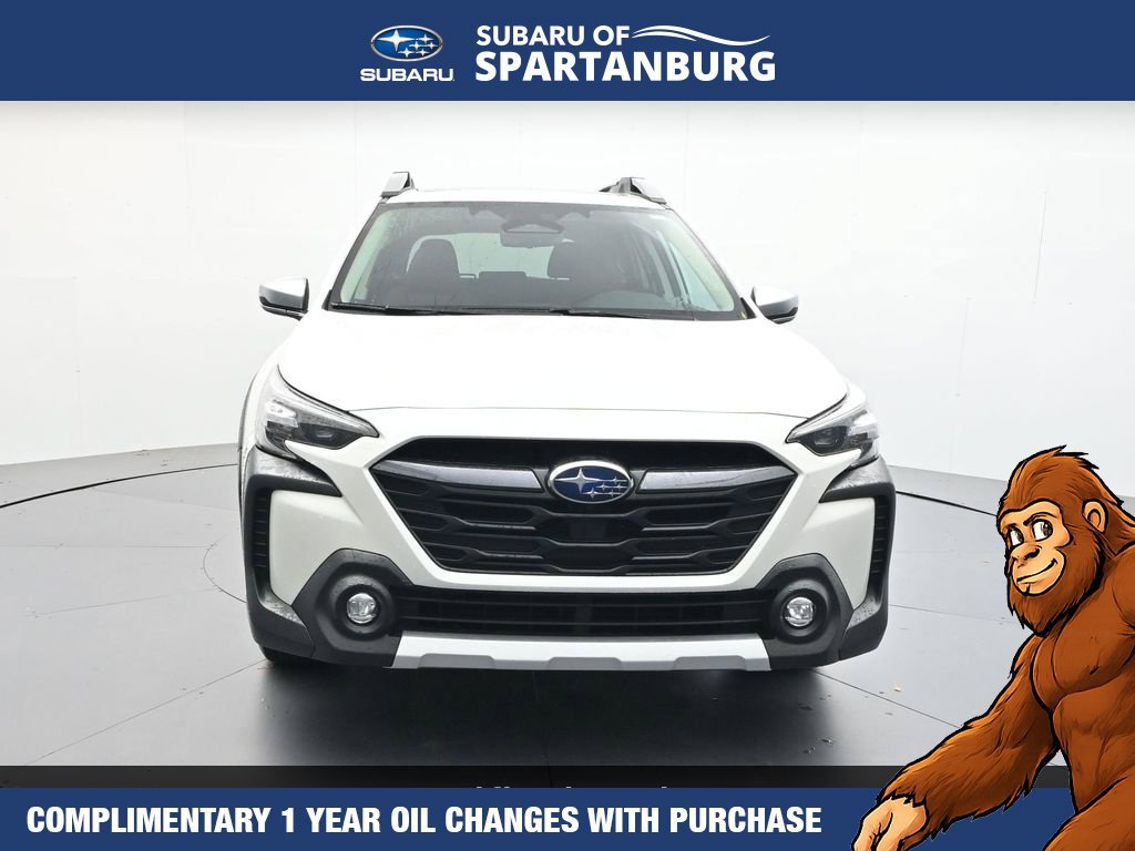 Used 2025 Subaru Outback Touring XT AWD/4WD image 2