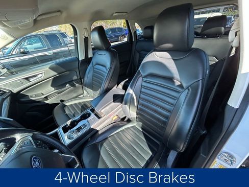 Used 2024 Ford Edge SEL image 30