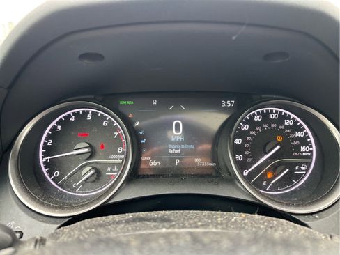 Used 2022 Toyota Camry SE image 7