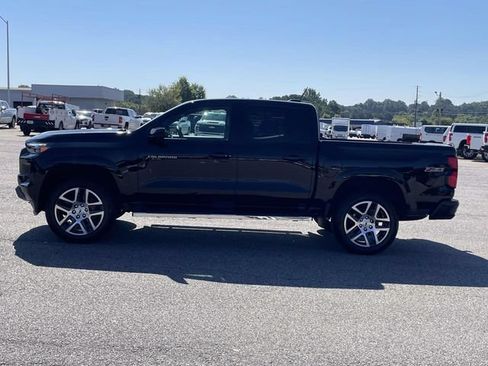 Used 2024 Chevrolet Colorado Z71 w/ Z71 Convenience Package 2 AWD/4WD image 7