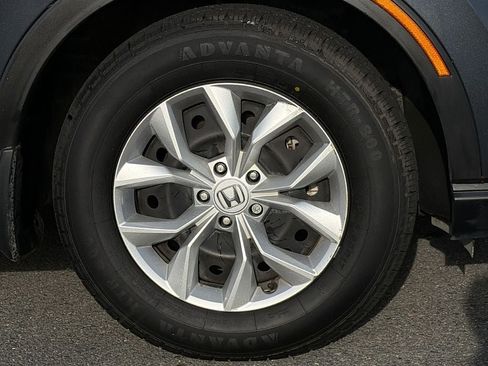 Used 2025 Honda CR-V LX image 8