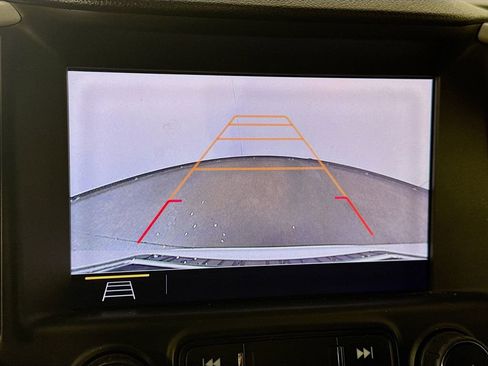 Used 2020 GMC Terrain SLT w/ Preferred Package image 16