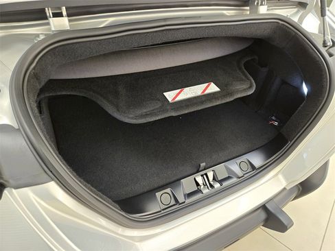 Used 2024 Ferrari Roma Spider image 21