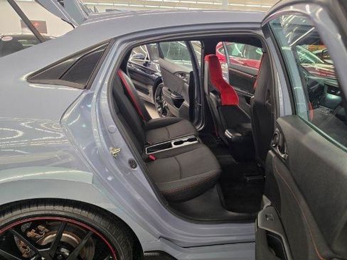 Used 2019 Honda Civic Type R image 11