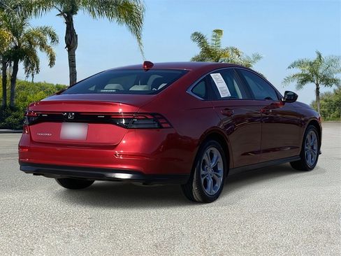 Used 2023 Honda Accord LX image 4