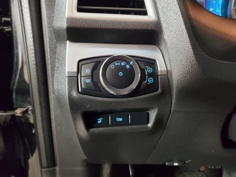 Used 2013 Ford Explorer XLT AWD/4WD image 17