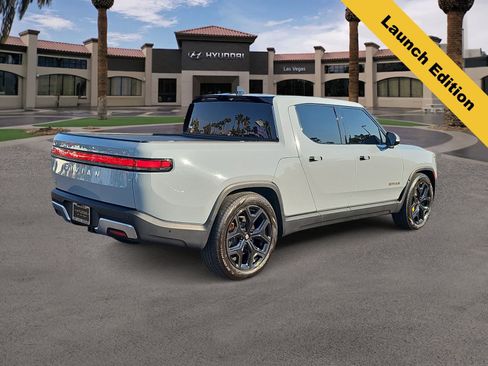 Used 2022 Rivian R1T Launch Edition AWD/4WD image 8