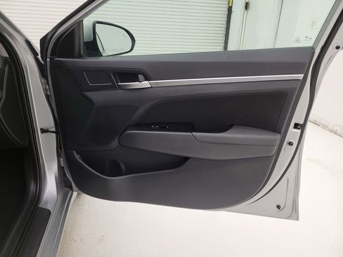 Used 2020 Hyundai Elantra Value Edition w/ Cargo Package (C1) image 33