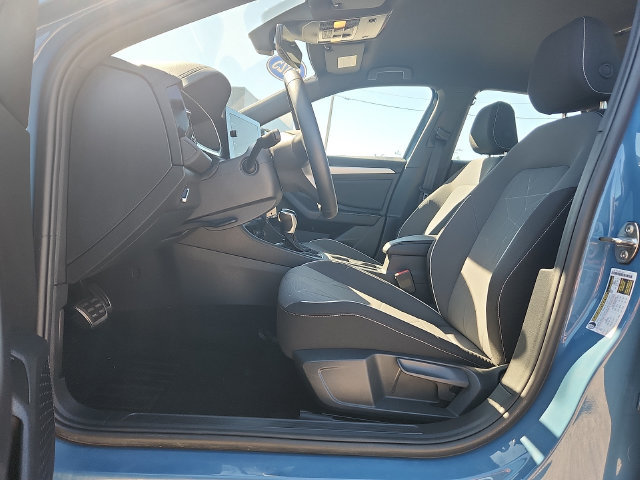 Used 2025 Volkswagen Jetta Sport FWD image 8