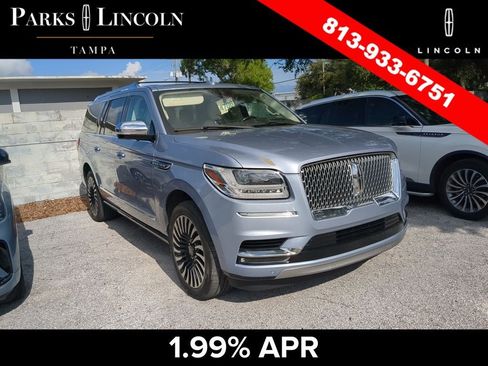 Used 2021 Lincoln Navigator L Black Label w/ Cargo Convenience Package AWD/4WD image 2