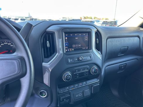 Used 2023 Chevrolet Silverado 1500 Custom image 20