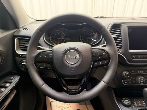 Used 2023 Jeep Cherokee Altitude Lux w/ Lux Elite Package image 15