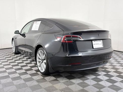 Used 2018 Tesla Model 3 Long Range RWD image 4