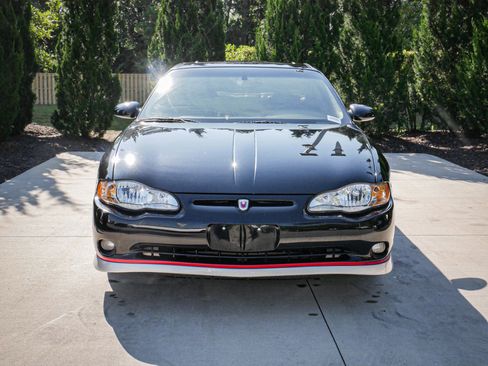 Used 2002 Chevrolet Monte Carlo SS w/ Pace Car Replica Pkg image 3