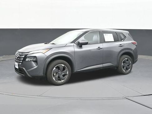 Used 2024 Nissan Rogue SV AWD/4WD image 7
