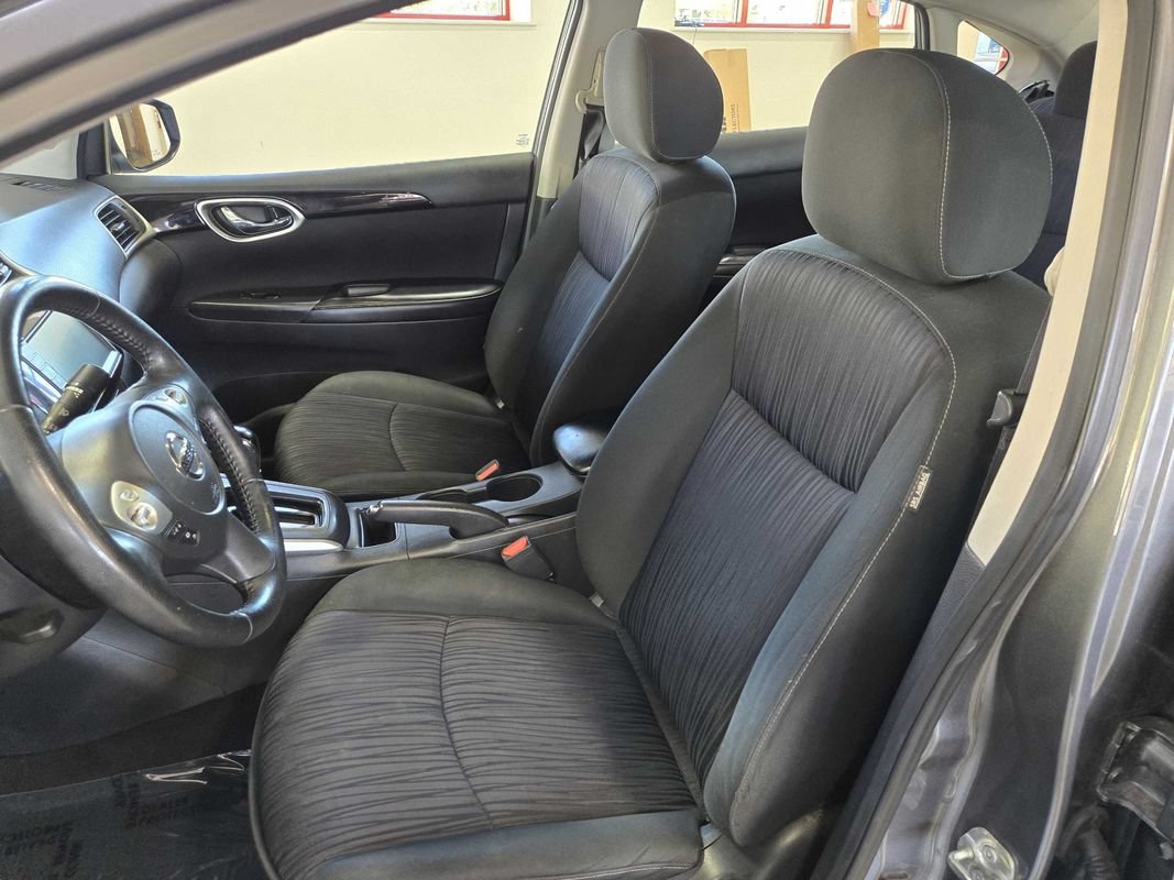 Used 2019 Nissan Sentra SV FWD image 19