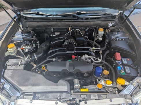 Used 2013 Subaru Outback 2.5i Limited AWD/4WD image 31