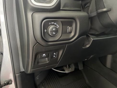 New 2022 RAM 1500 Big Horn image 39