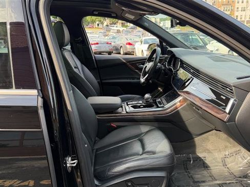 Used 2020 Audi Q7 3.0T Premium Plus AWD/4WD image 14