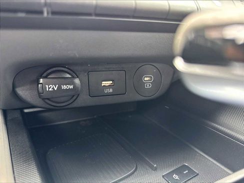 Used 2024 Hyundai Elantra SEL w/ Convenience Package FWD image 35