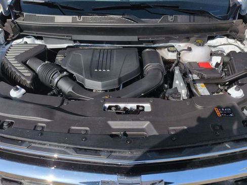 New 2026 Chevrolet Traverse LT w/ LPO, Floor Liner Package FWD image 30