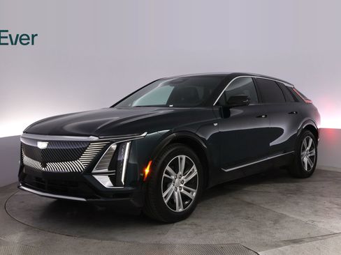 Used 2024 Cadillac Lyriq Tech w/ Driver Assist Package RWD image 2