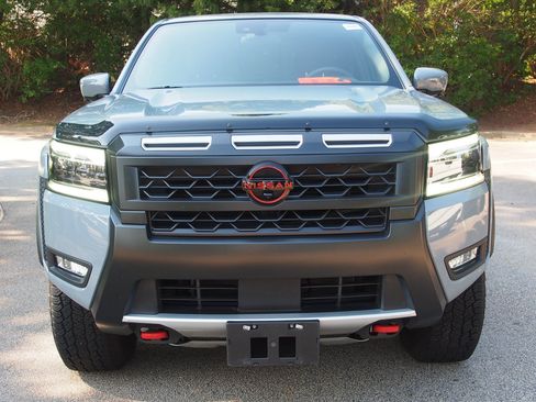 Used 2025 Nissan Frontier PRO-4X w/ Pro Convenience Package AWD/4WD image 2