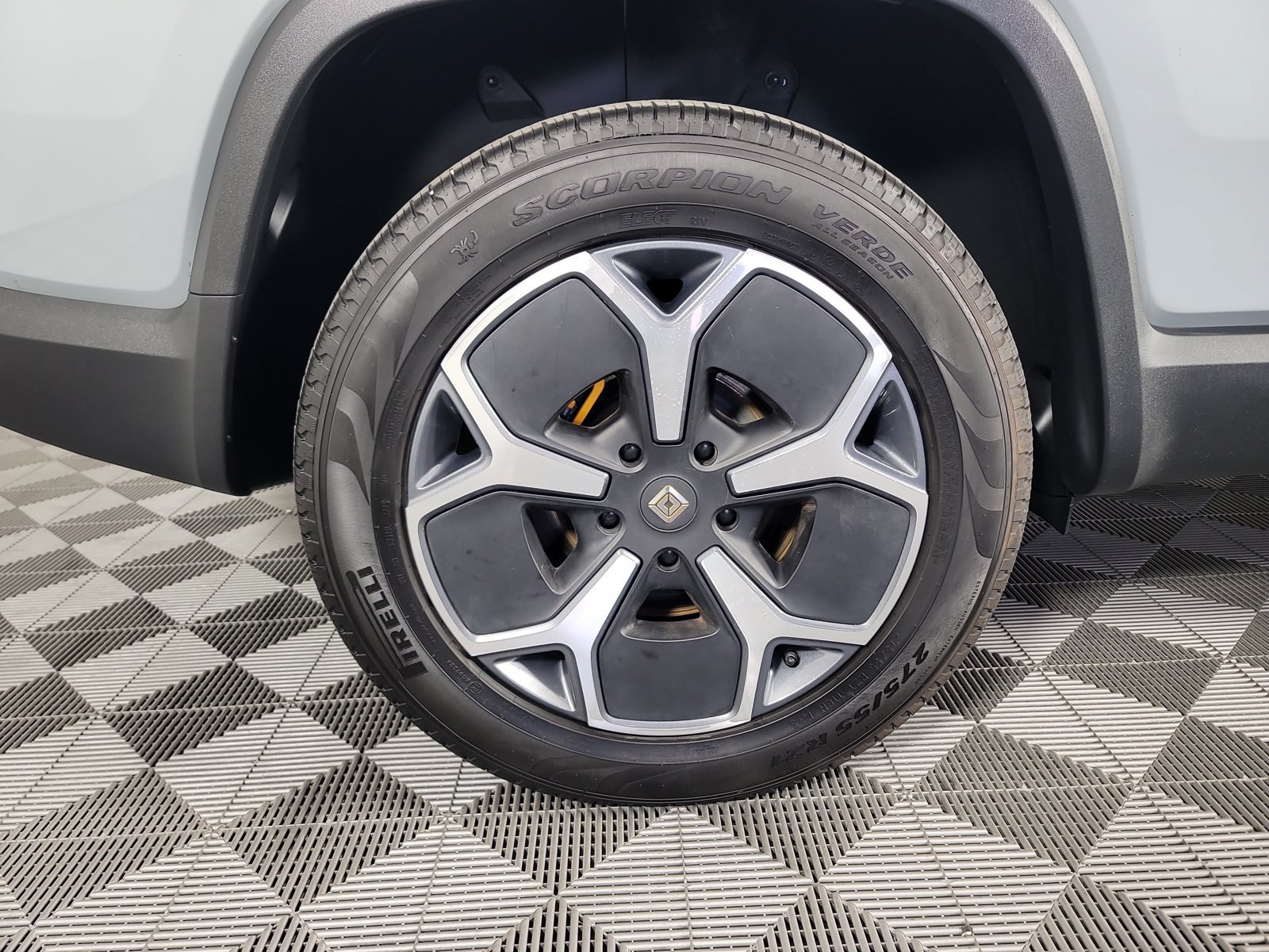 Used 2023 Rivian R1S Adventure Quad AWD/4WD image 12