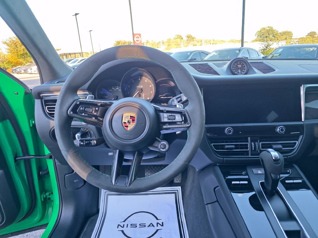 Used 2025 Porsche Macan GTS AWD/4WD image 21