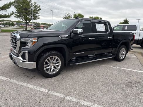 Used 2020 GMC Sierra 1500 SLT w/ SLT Premium Plus Package AWD/4WD image 15