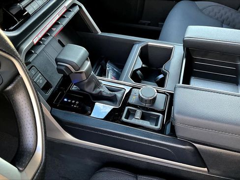 Certified 2026 Toyota Tundra SR5 AWD/4WD image 7