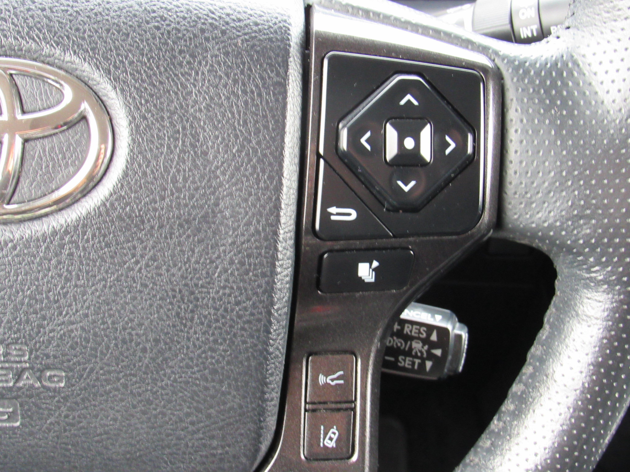 Used 2024 Toyota 4Runner TRD Pro AWD/4WD image 20