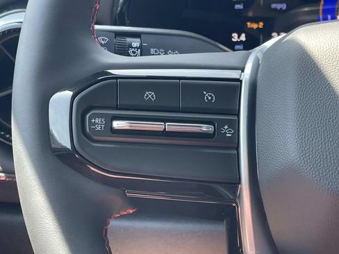New 2026 Chevrolet Colorado Z71 w/ Technology Package AWD/4WD image 25
