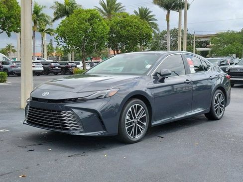 New 2026 Toyota Camry XLE AWD/4WD image 2