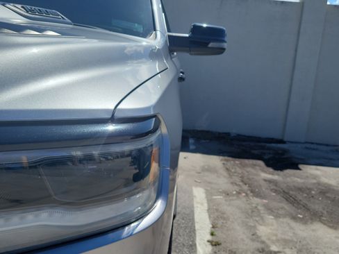 Used 2023 RAM 1500 Laramie AWD/4WD image 4