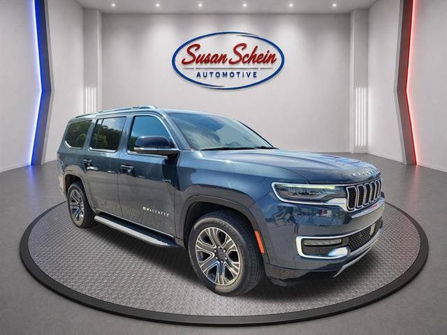 Used 2024 Jeep Wagoneer Series II w/ Flexible Seating Group AWD/4WD image 3